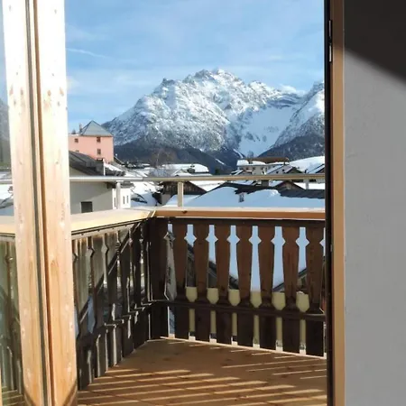 Hochwertige Vista Mit Panoramablick By Interhome